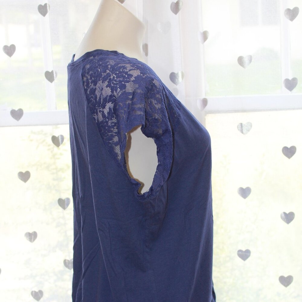 #349 Lane Bryant Blue Short-Sleeve Dressy Shirt with Lace Sleeves Size 14/16 - Picture 3 of 9